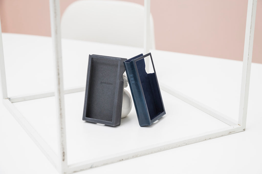 A&ultima SP1000M Leather Case