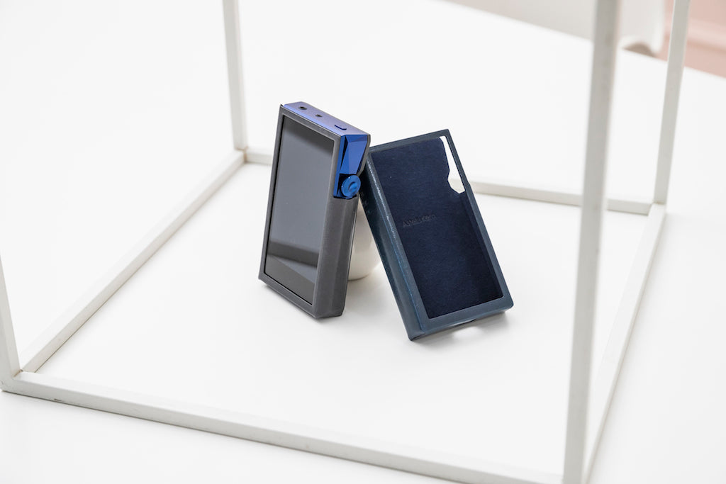 A&ultima SP1000M Leather Case