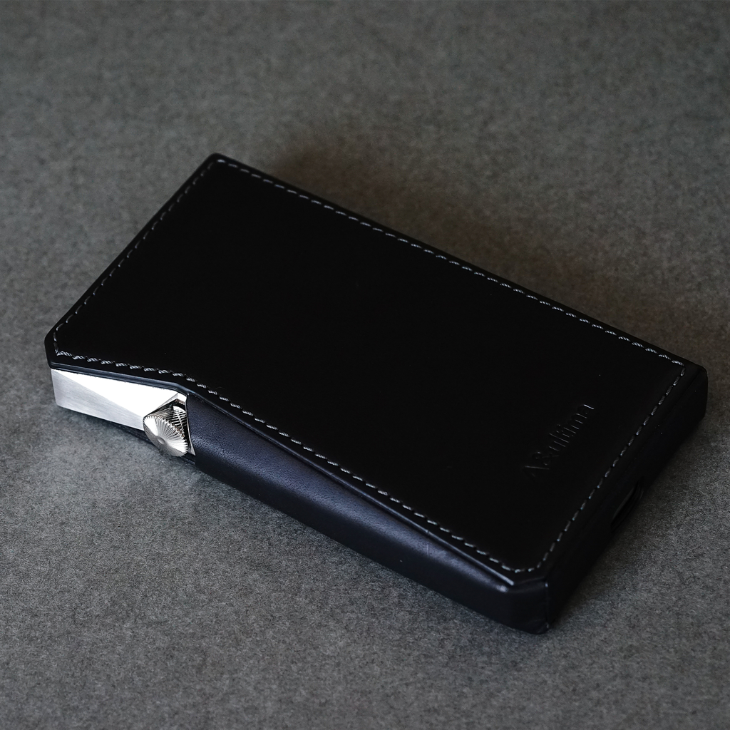 A&ultima SP2000 Leather Case